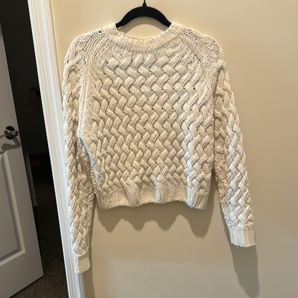 Kendall & Kylie Cream Crew Neck Sweater with Basket Weave